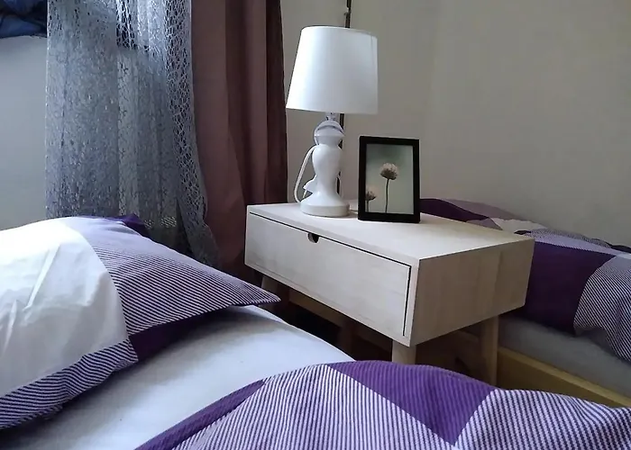 Arnyas, Nyugodt Siofokon Nagy Kerttel